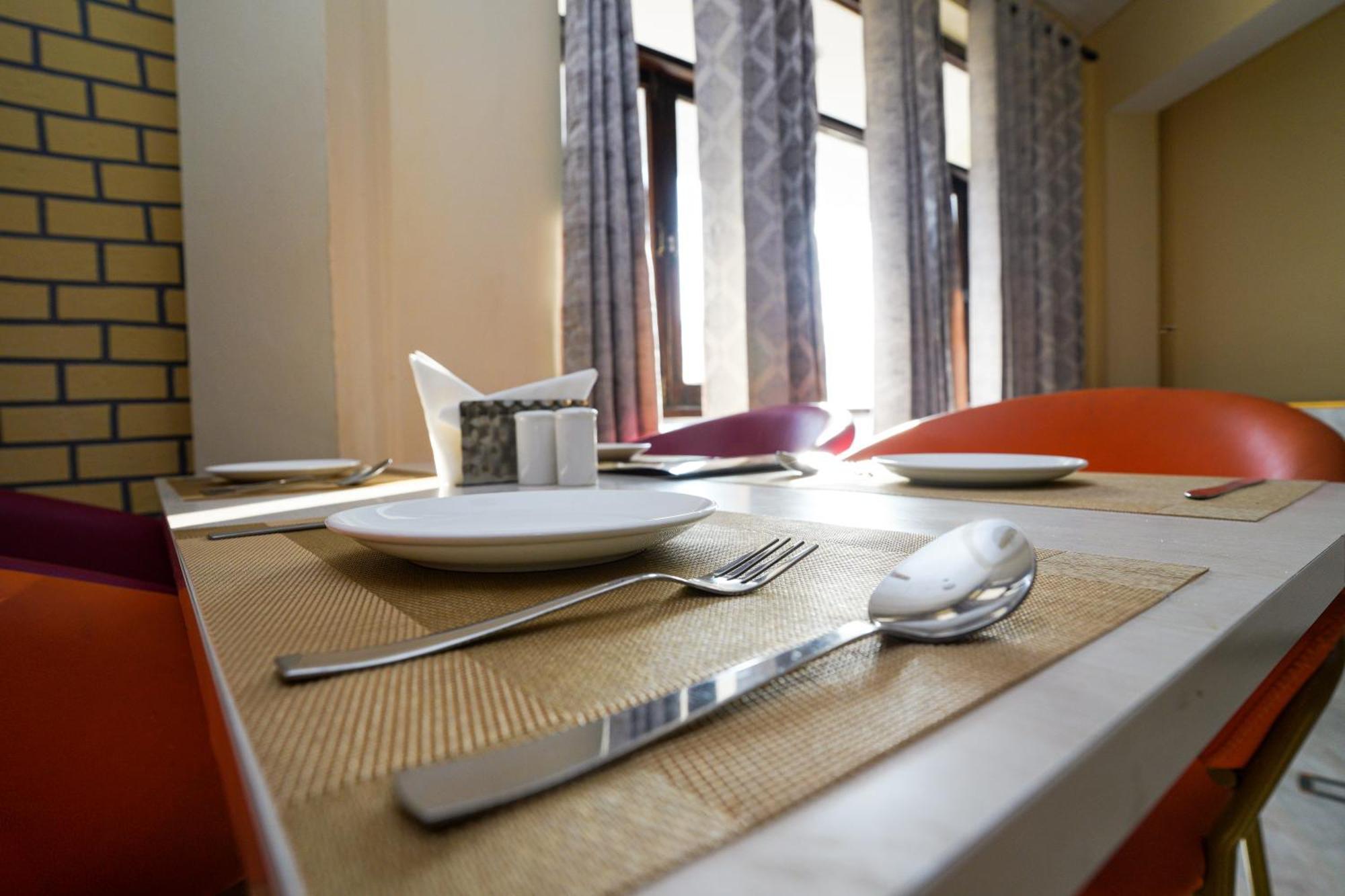 Hotel Neeraj Bhawan- Triveni Ghat Rishikesh Luaran gambar