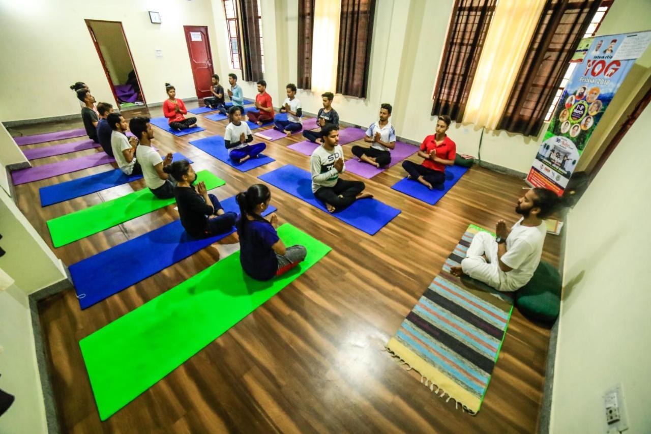 Hotel Neeraj Bhawan- Triveni Ghat Rishikesh Luaran gambar